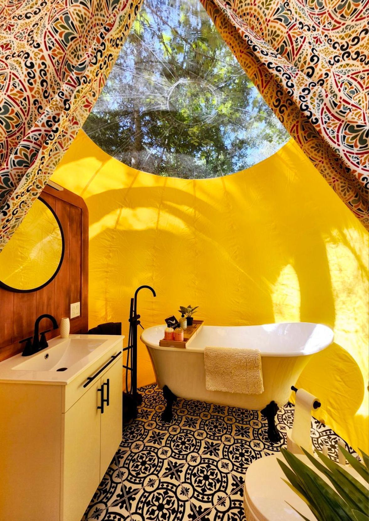 Hotel Estrella Glamping Caraquet Exterior foto